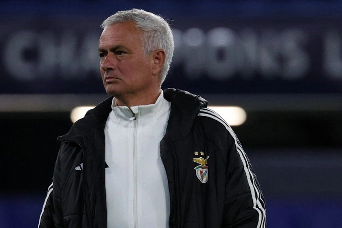 Sepakat Gabung Real Madrid, Mourinho Dirumorkan Ingin Bajak Bintang Barcelona