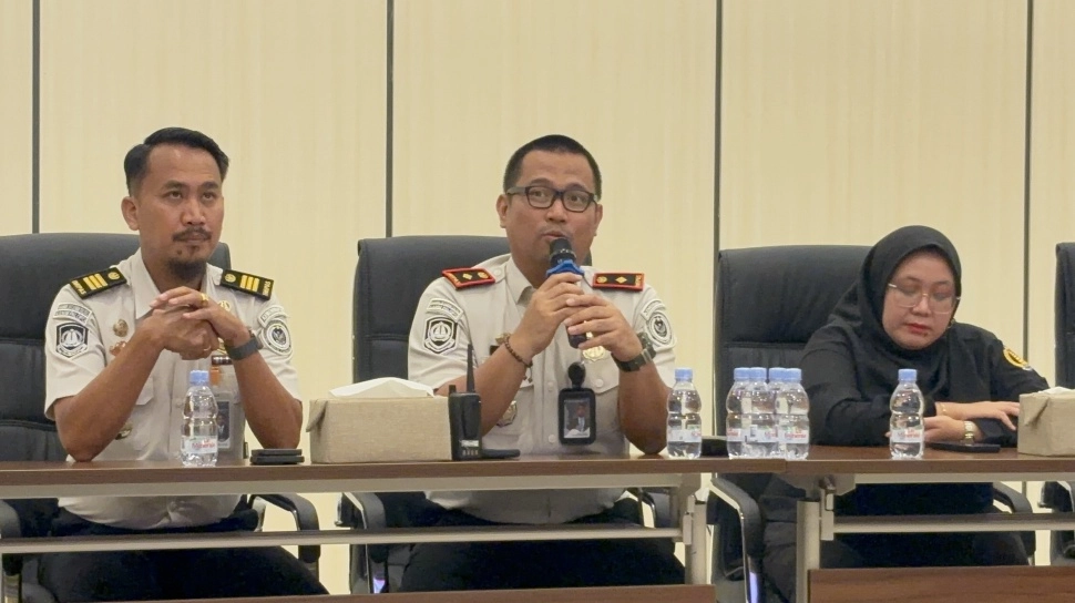 WNA Filipina di Palopo Ditahan Imigrasi karena Miliki e-KTP Indonesia
