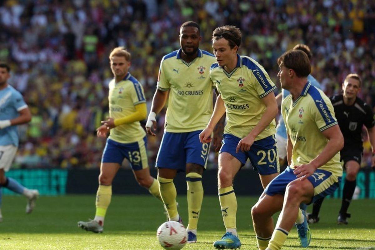 Pelatih Southampton Terancam Sanksi Berat Imbas Skandal Mata-mata di Play-off Promosi