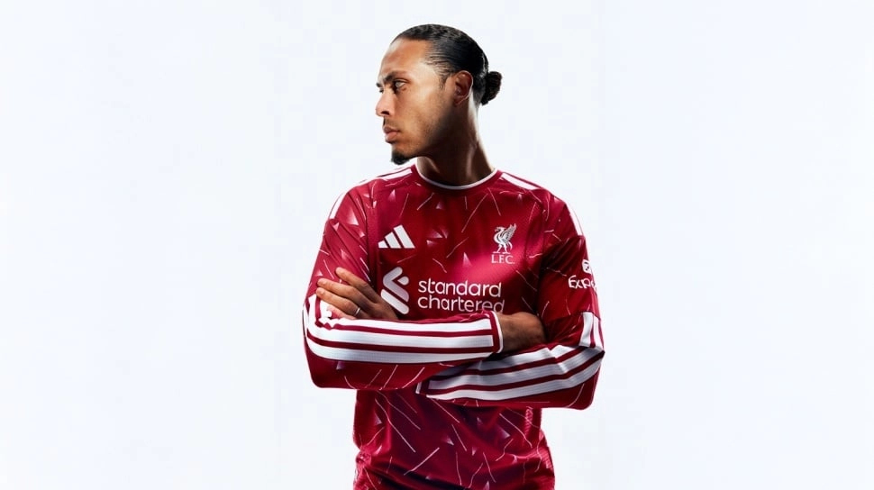Liverpool Rilis Jersey Baru 2026/2027, Desainnya Bikin Fans Nostalgia Era Keemasan
