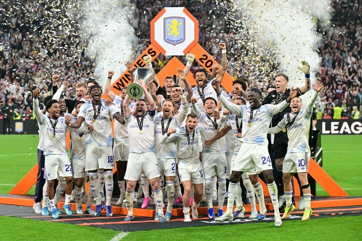 Euforia Pangeran William Saat Aston Villa Juara Liga Europa