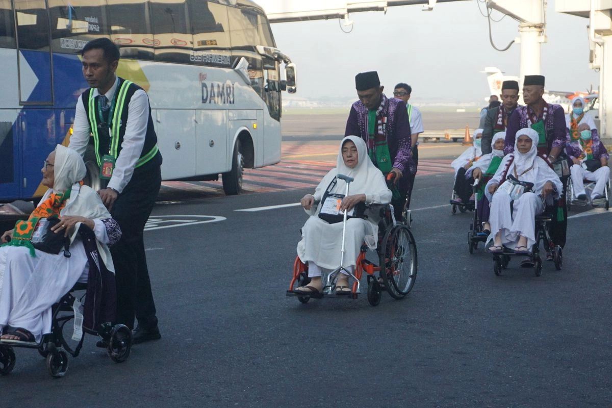 Timwas Haji DPR Minta Perbaikan Layanan untuk Jemaah Lansia