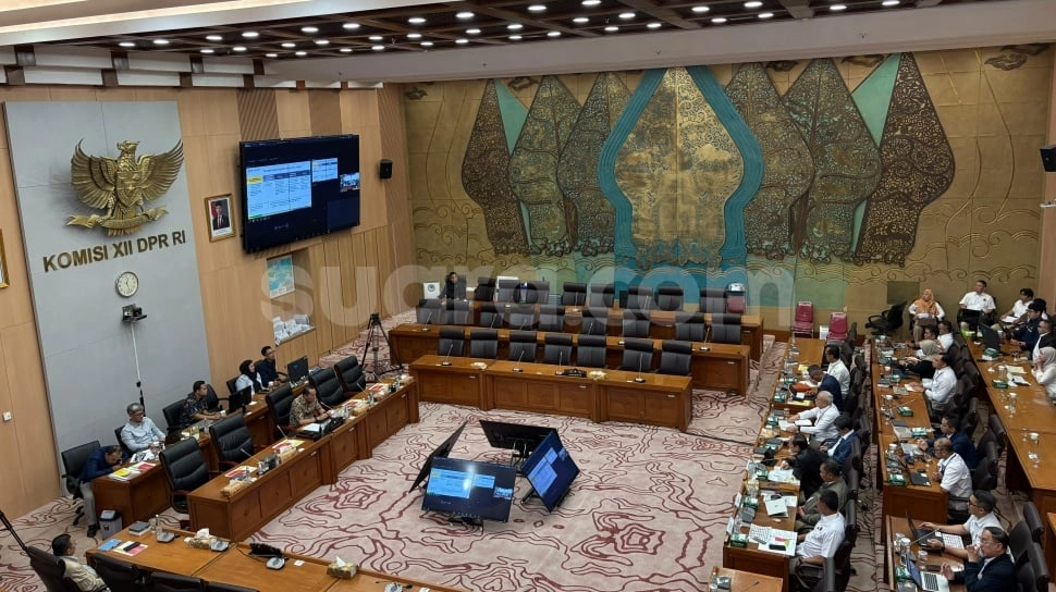 Impor Minyak Rusia Tanpa Pertamina, Pemerintah Siapkan BLU Khusus