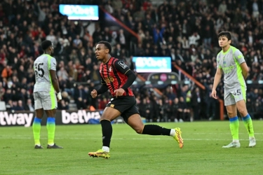 Juara Premier League, Arsenal Langsung Bidik Dua Penyerang Baru