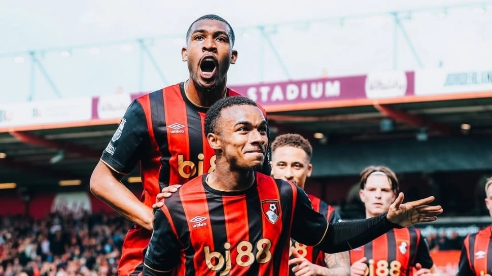 Bursa Transfer Premier League, Chelsea Mau Jegal Arsenal Demi Jemput Eli Junior Kroupi