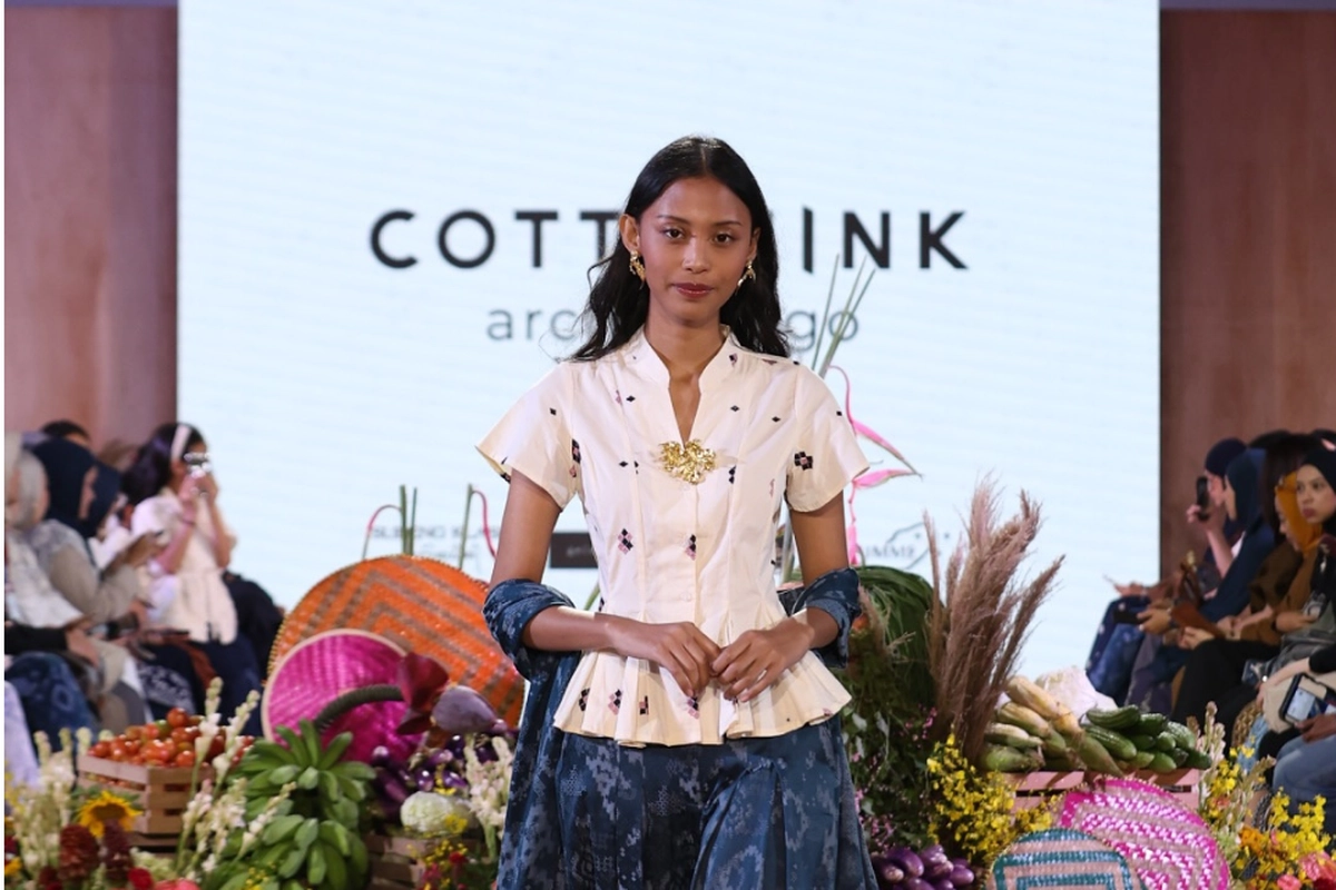 CottonInk Archipelago Ramu Wastra Nusantara Jadi Ready-to-Wear Modern