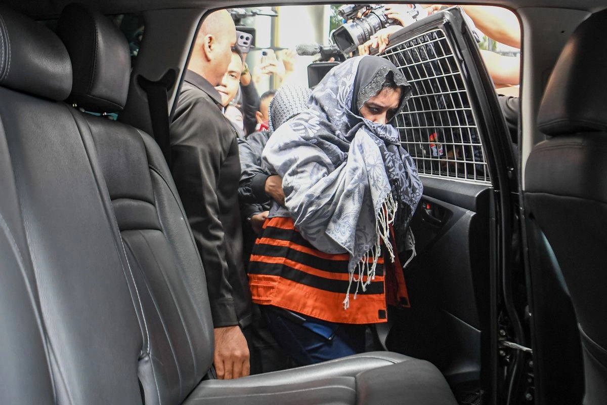 KPK Duga Fadia Arafiq Beli Jam Rolex Pakai Uang Hasil Korupsi