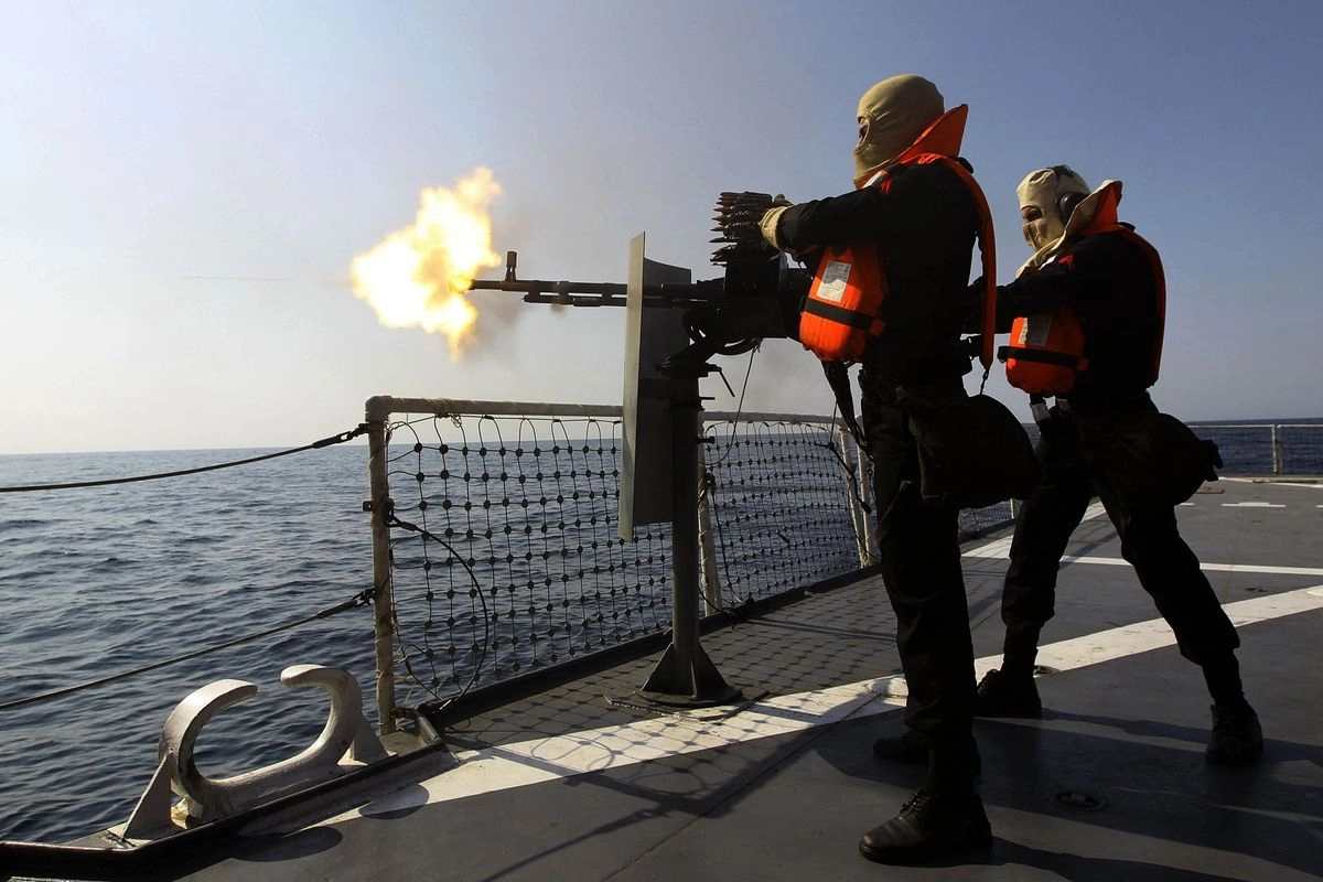Nyaris Damai, AS Malah Bombardir Kapal Penebar Ranjau Iran