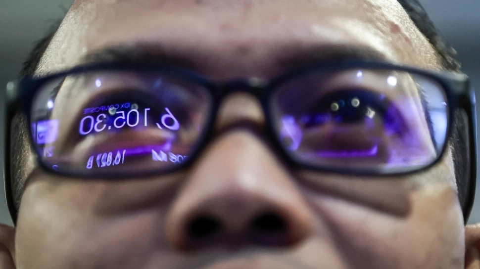 Daftar Saham Paling Banyak Dijual Asing, Emiten Konglomerat Rontok!