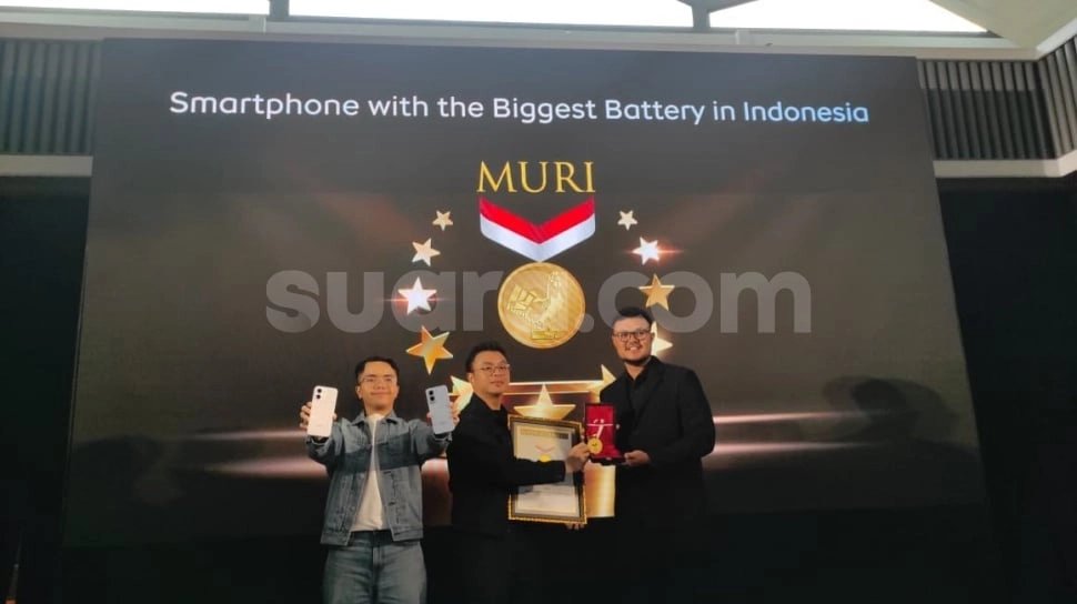iQOO Z11 Resmi di Indonesia, HP Baterai 9.020mAh Pertama Pecahkan Rekor MURI
