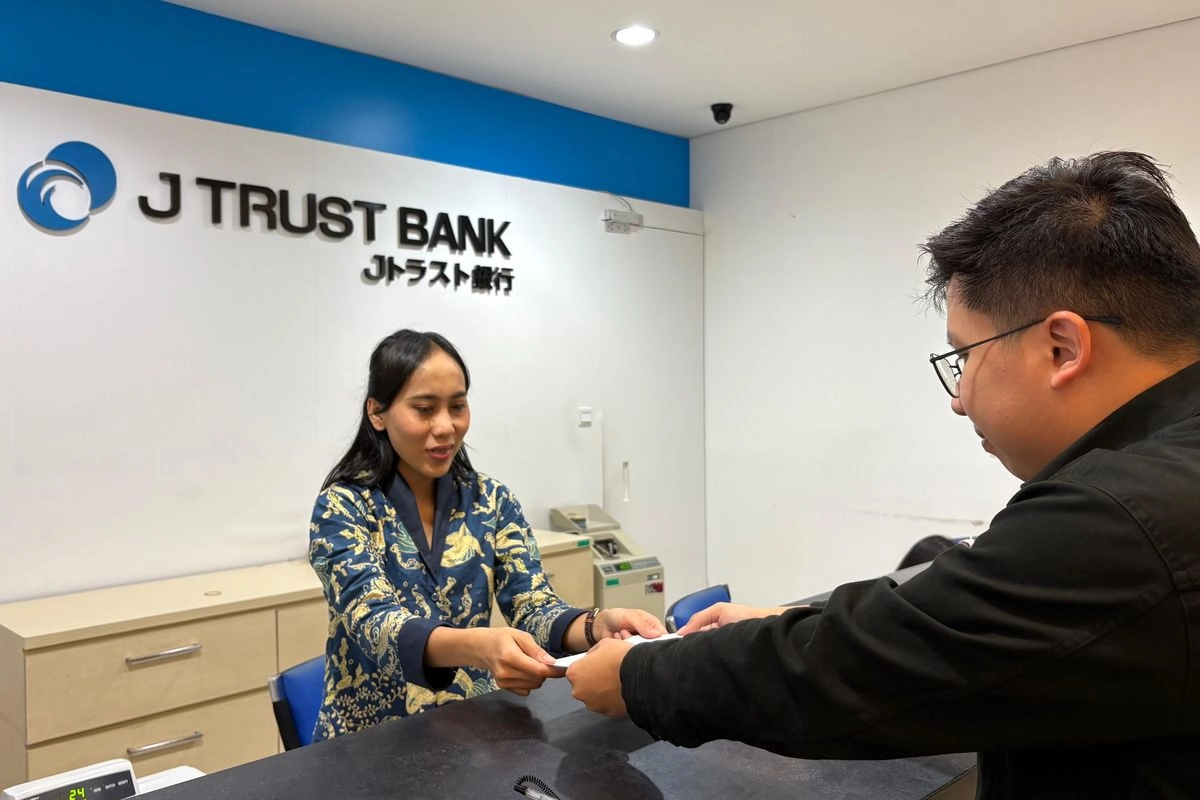 J Trust Bank Cetak Laba Bersih Rp 56,32 Miliar hingga April 2026