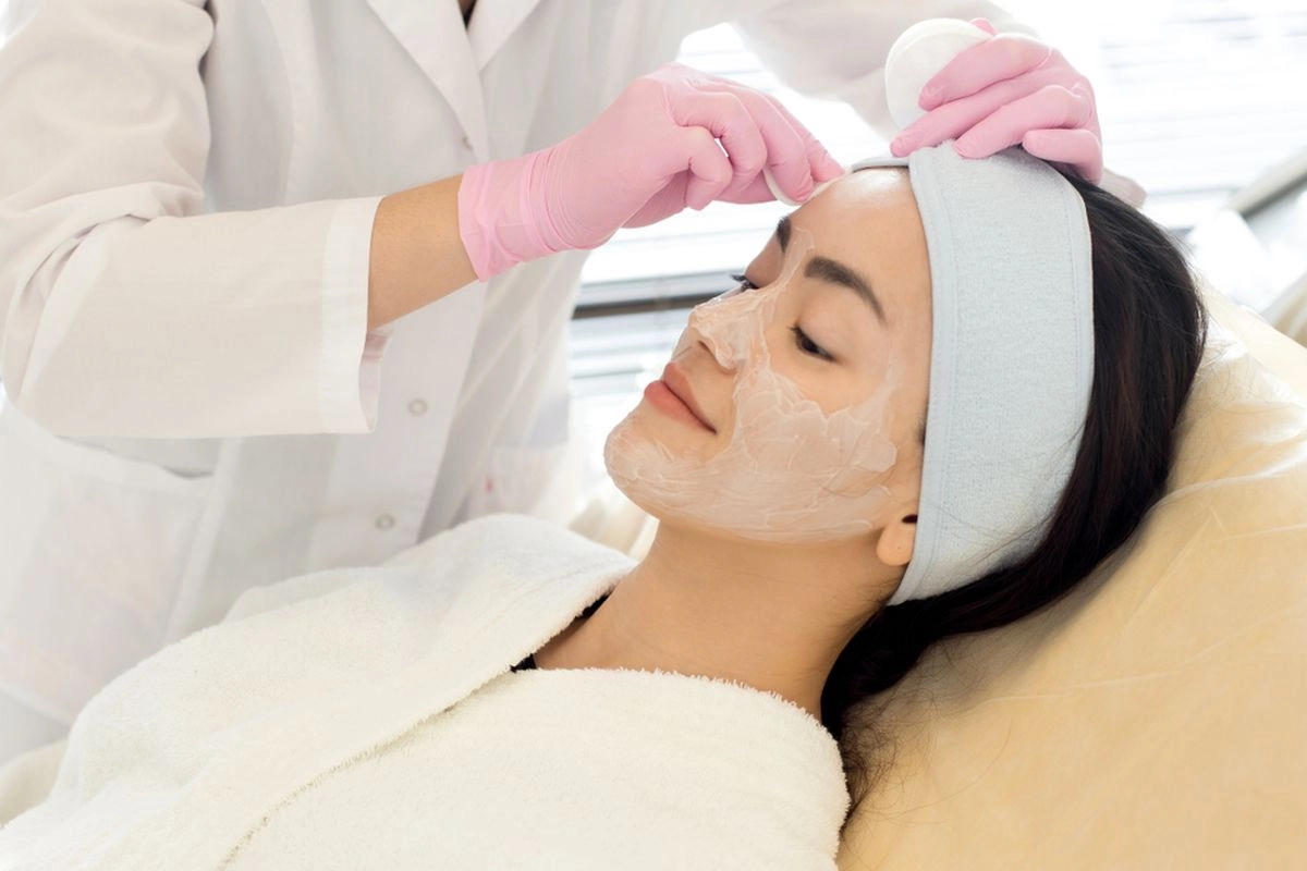 Seberapa Sering Facial Boleh Dilakukan?