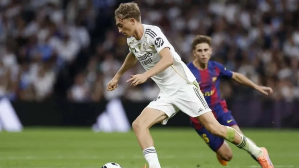 Tidak Terpilihnya Dean Huijsen di Timnas Spanyol Menuai Tanda Tanya