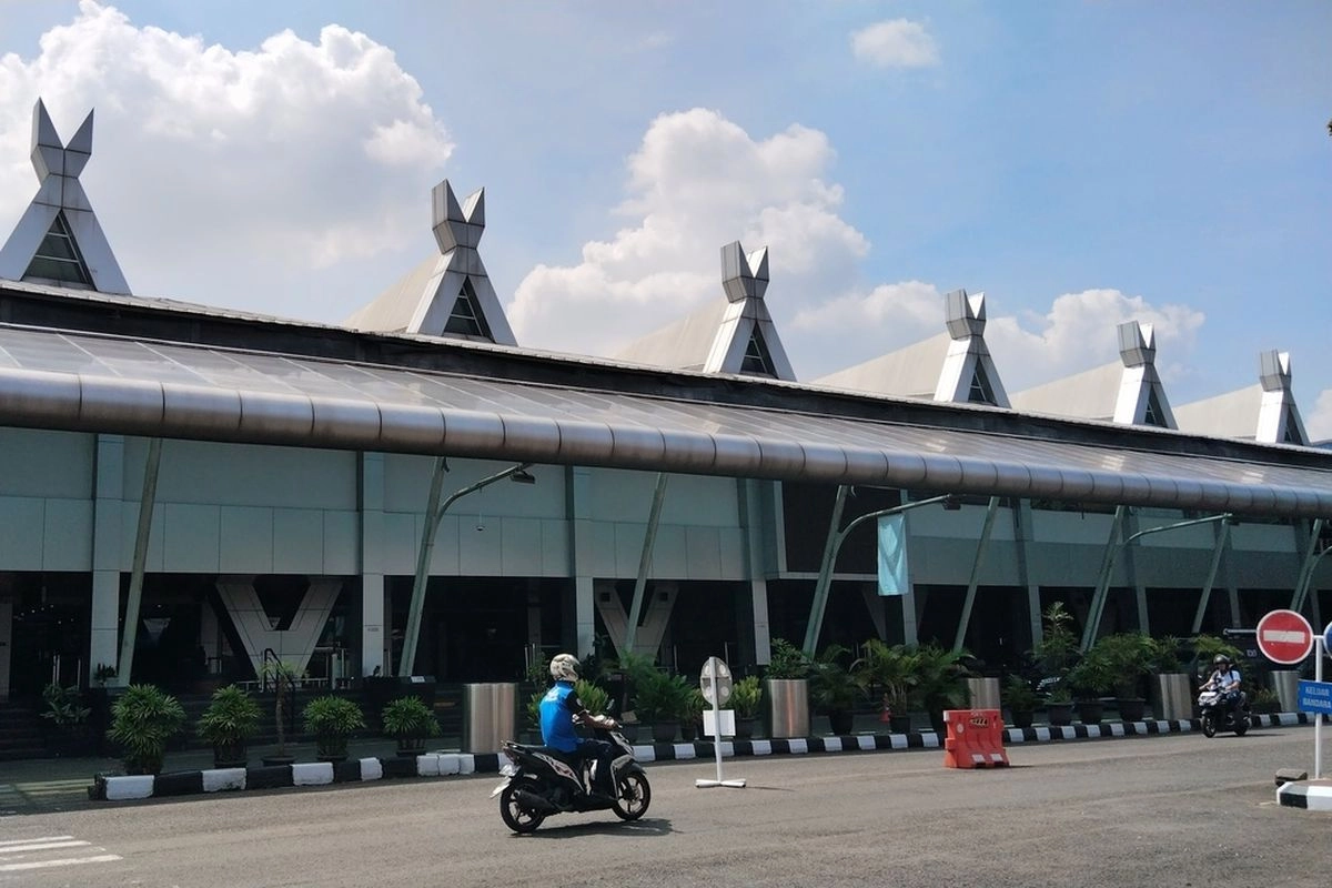 Kilas Balik Bandara Husein dan Adisutjipto: Ketika Bandara Andalan Dipensiunkan, Kini Dihidupkan Lagi