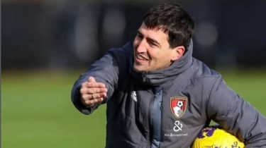 Andoni Iraola Dilaporkan Incar Kursi Pelatih Liverpool, Rela Tolak AC Milan
