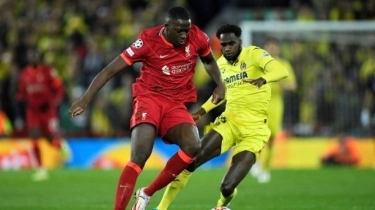 Ibrahima Konate Tinggalkan Liverpool Gratis, Krisis Lini Belakang Paksa Arne Slot Cari Bek Baru