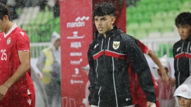 John Herdman Ajak Mathew Baker Latihan dengan Skuad Timnas Indonesia Senior