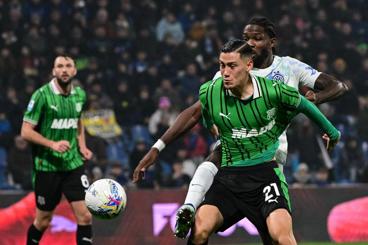 Harga Jay Idzes Melonjak usai Jadi Pilihan Utama Sassuolo di Serie A 2025-2026