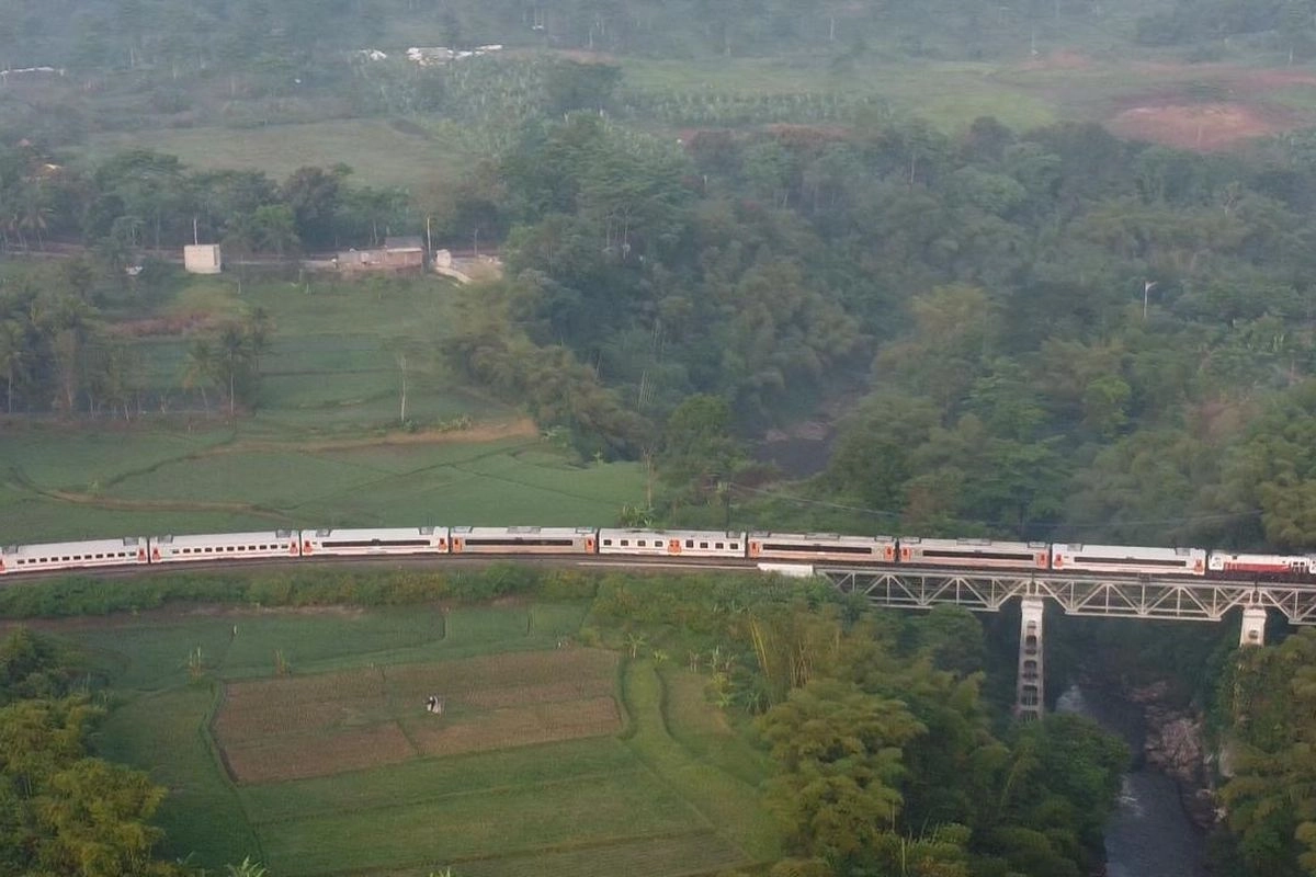 KA Cikuray Terus Tumbuh, Hubungkan Garut dan Jakarta dengan Tarif Terjangkau