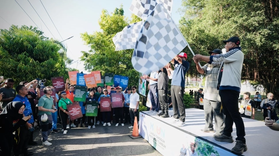 Ribuan Lansia Jalan Sehat Meriahkan Puncak HLUN 2026 di NTT