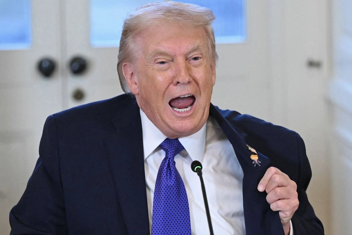 Trump Murka Oman Terlalu Dekat dengan Iran, UEA dan Saudi Ikut Kesal
