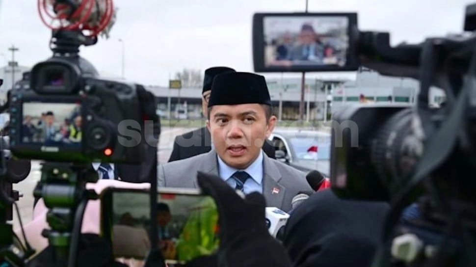 Teddy ke Dino Patti Djalal: Jangan Kaburkan Fakta Hasil Lawatan Prabowo