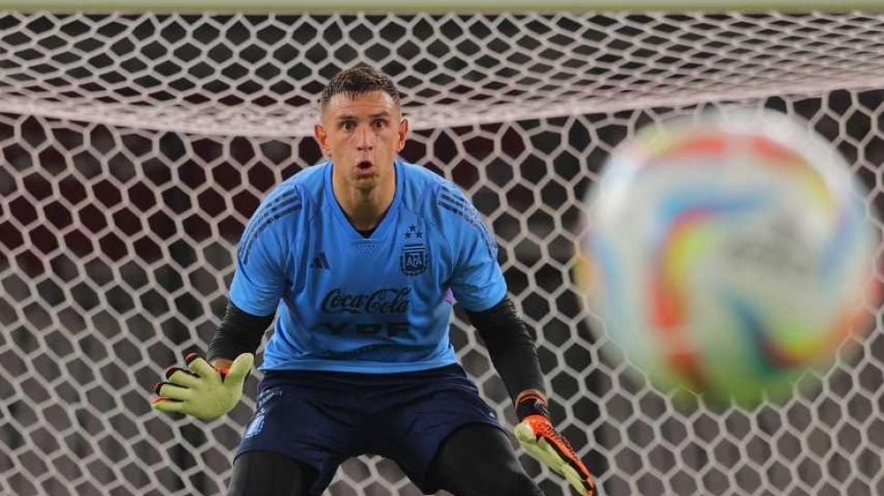 Jari Emiliano Martinez Retak, Absen Bela Timnas Argentina di Piala Dunia 2026?