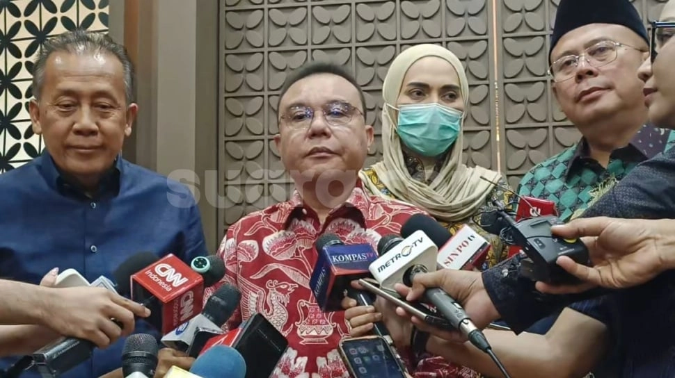 Kantor BGN Digeledah dan Dadan Hindayana Dikabarkan Ditangkap Kejagung, Begini Respons Dasco