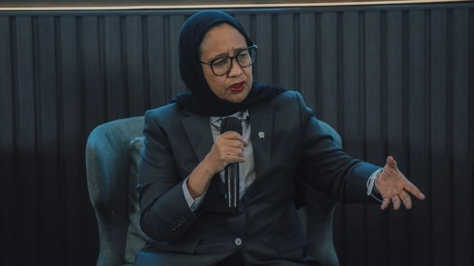 Nanik S Deyang Lulusan Mana? Ini Pendidikan Kepala BGN yang Baru
