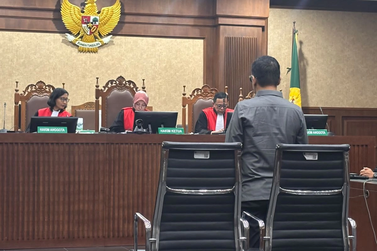 Hakim Sebut Eks Wamenaker Noel Ebenezer Cederai Martabat Buruh yang Selama Ini Ia Bela