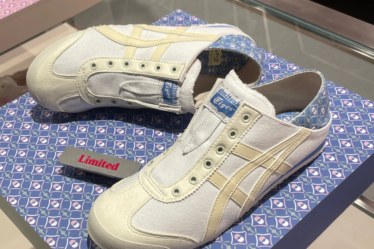 Onitsuka Tiger Rilis Sepatu dengan Aksen Batik Kawung Edisi Terbatas