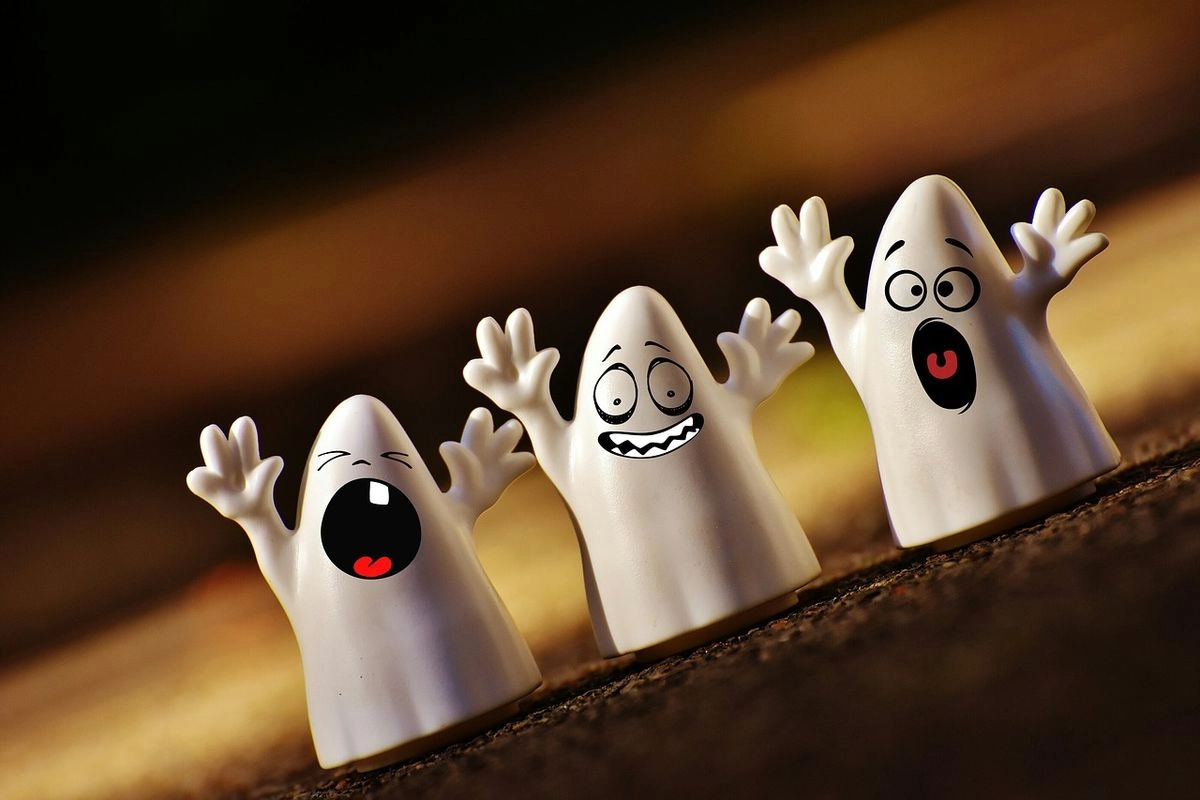 Serempaknya Isu Pocong di Banyak Daerah, Cari Sensasi Belaka?