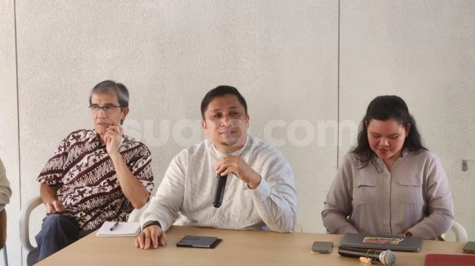Dilaporkan Mahasiswa, Feri Amsari Diperiksa Terkait Penghasutan Buntut Acara Halal Bihalal Pengamat