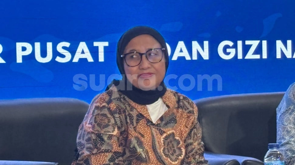 Prasetyo Hadi Ungkap Alasan Prabowo Pilih Nanik S Deyang Pimpin BGN