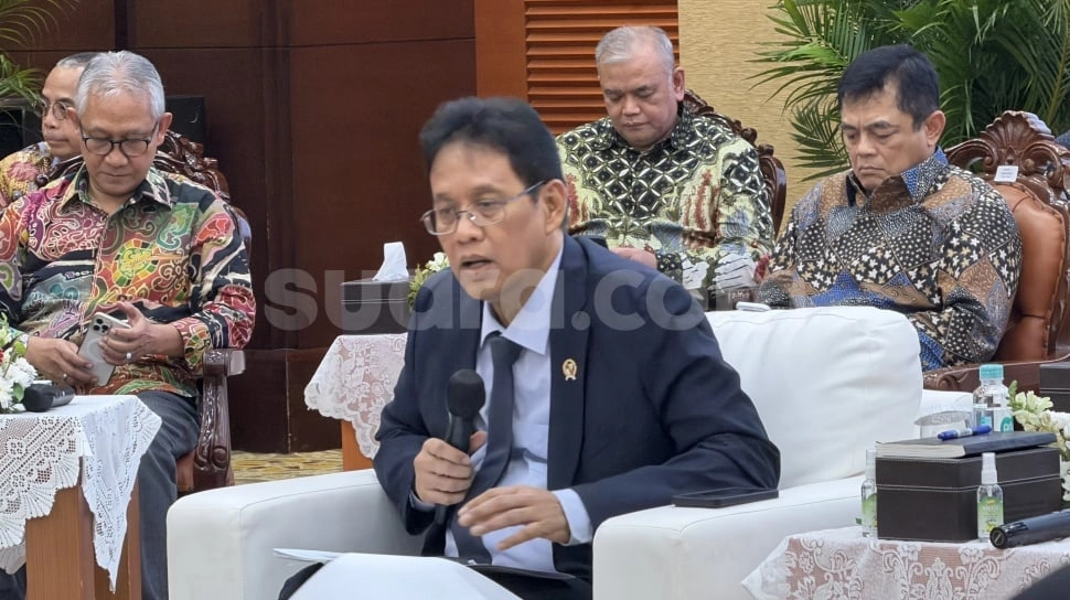 Terendah dalam 6 Tahun, Purbaya Akui Surplus Neraca Perdagangan Susut Imbas Impor BBM
