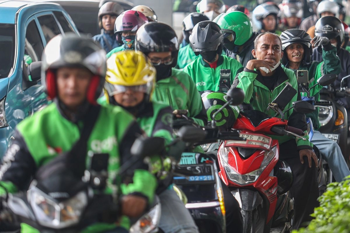 Delapan Persen untuk Driver, 100 Persen untuk Masa Depan
