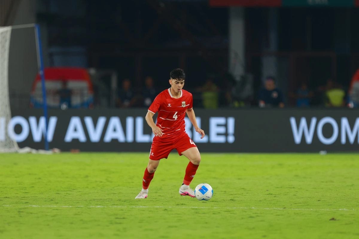 Pengamat Lihat Komitmen Penuh Mathew Baker untuk Timnas Indonesia