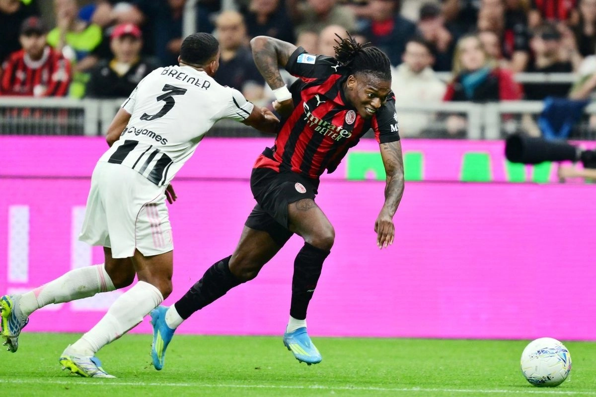 Rafael Leao Sentil Taktik Allegri di AC Milan, Ingin ke Liga Inggris