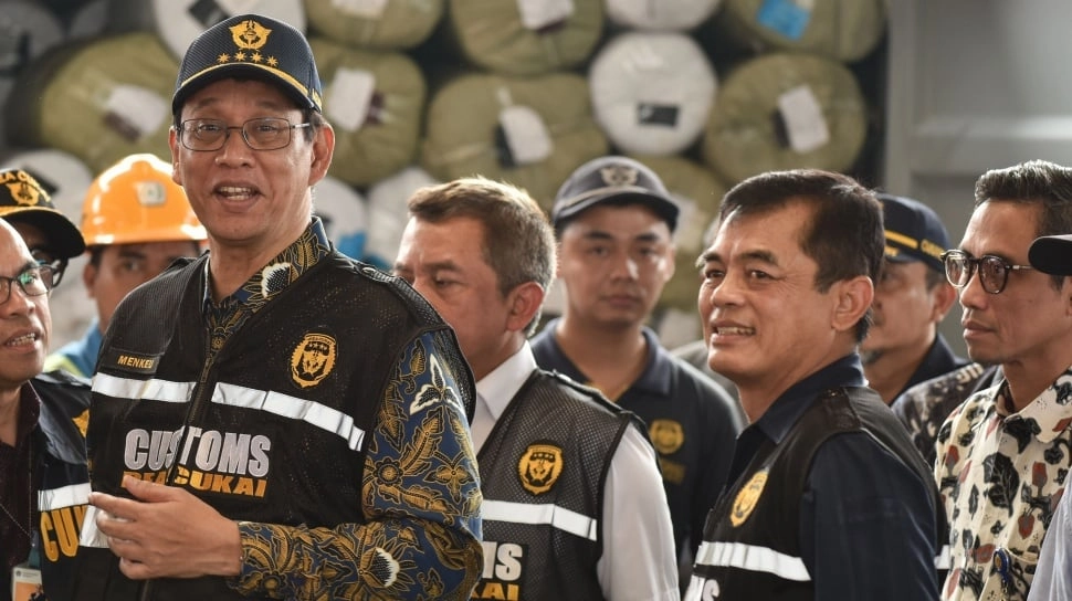 Cegah Kebocoran Cukai, Purbaya Siapkan Mesin Canggih Pendeteksi Produksi Rokok
