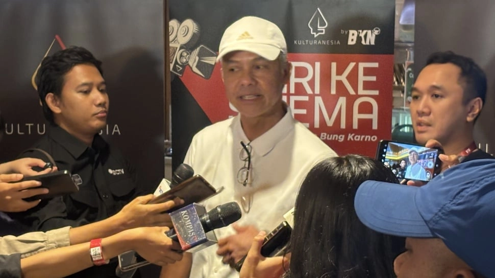 Nyelekit! Ganjar Sebut Film Ghost in the Cell Potret Nyata Kondisi Republik