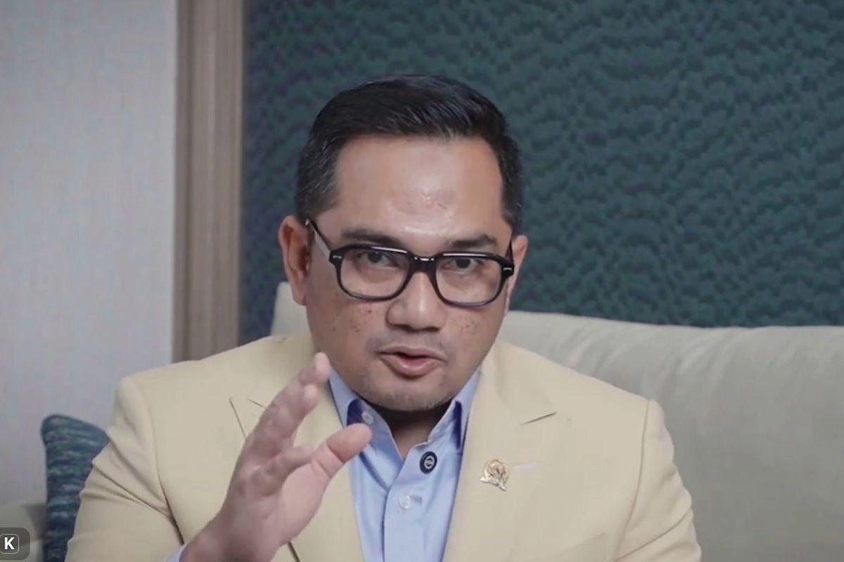 Anggota DPR Usul Gaji Guru dan Nakes PPPK Dibayar dengan APBN