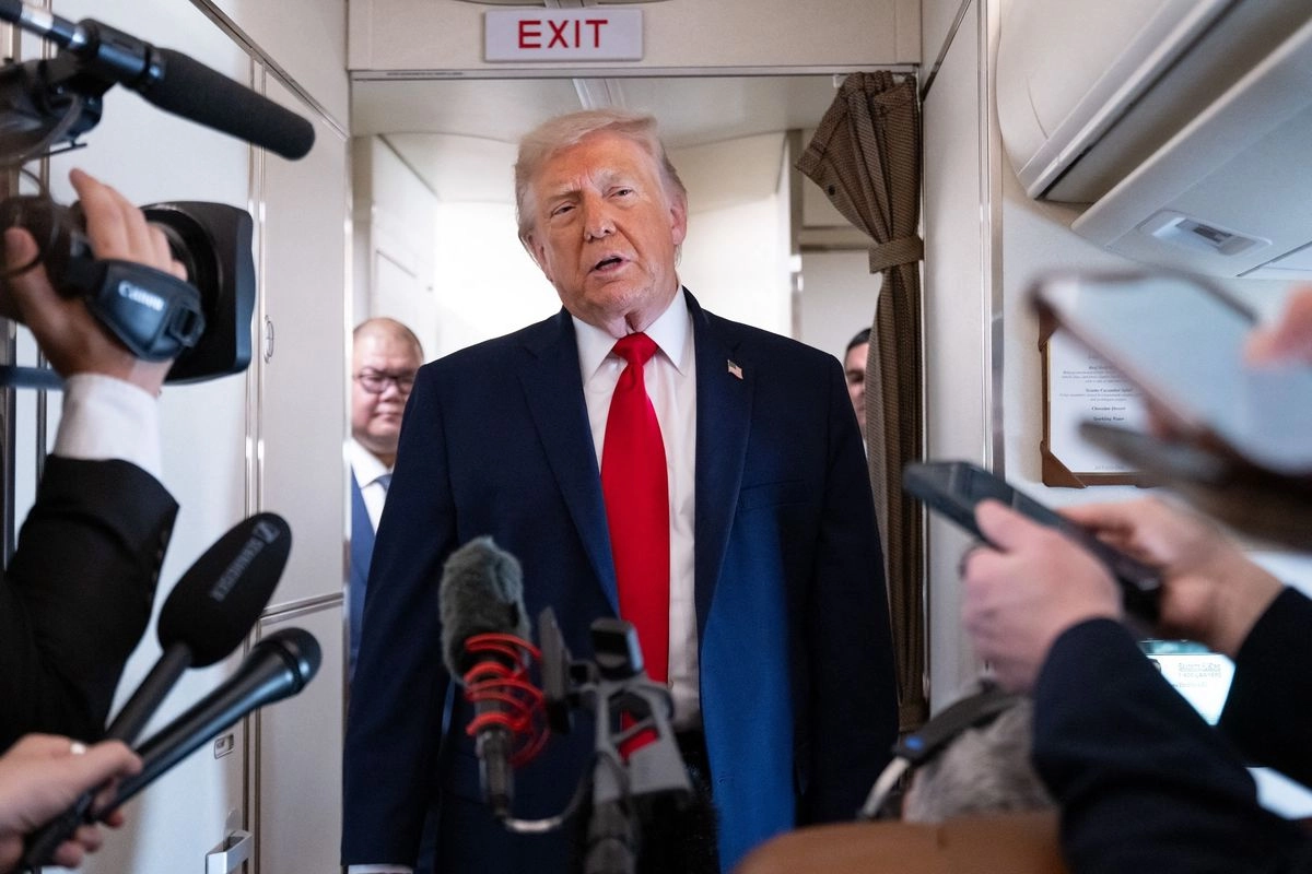 Hakim AS Batalkan Biaya Visa H-1B Rp 1,81 Miliar yang Diusulkan Trump