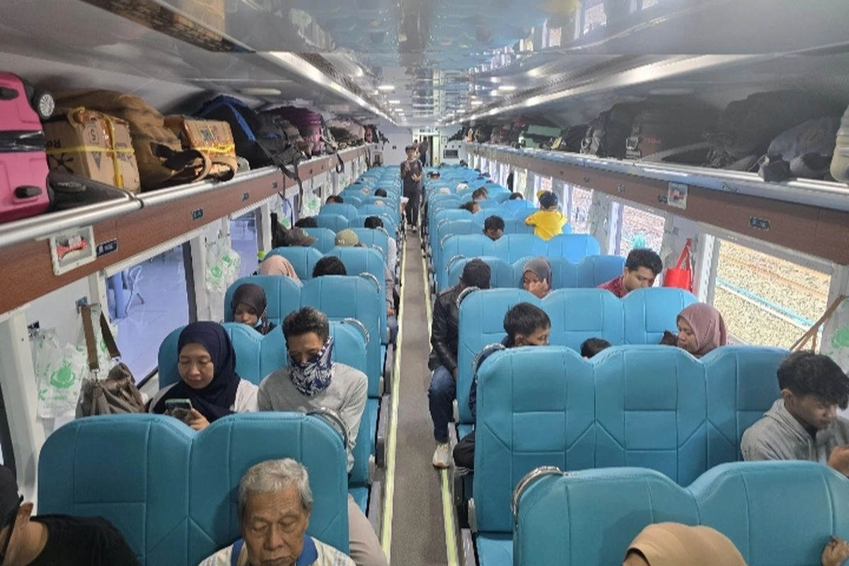 Cara Beli Tiket Kereta Petani Pedagang KA Cikuray, Ini Syaratnya