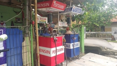 Harga Pertamax Naik, Pengecer 'Pertamini' Tes Ombak Jual 18 ribu per Liter