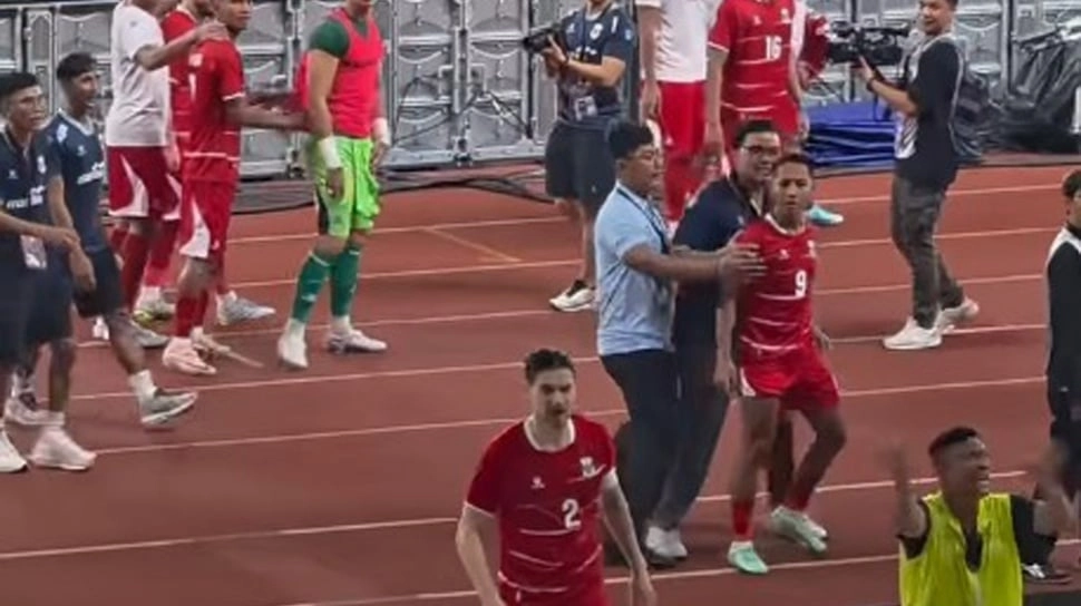 PSSI Siap Banned Suporter yang Intimidasi Beckham Putra, CCTV GBK Jadi Bukti