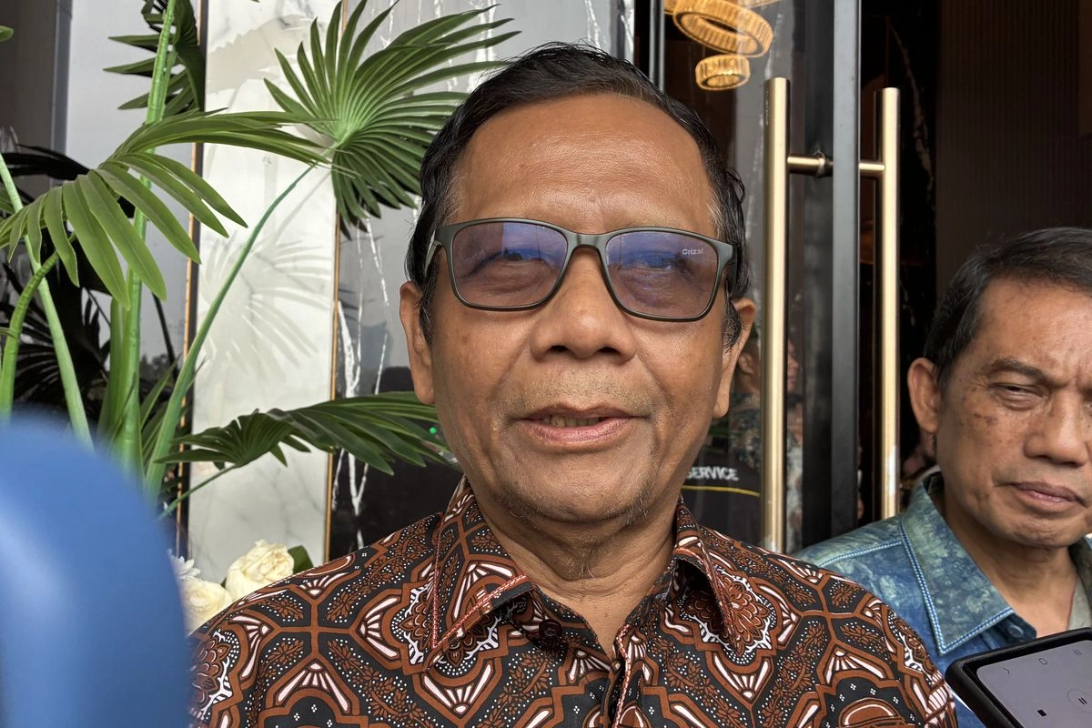 UU Polri Terbaru Bisa Selesaikan Persoalan Masyarakat? Ini Kata Mahfud MD
